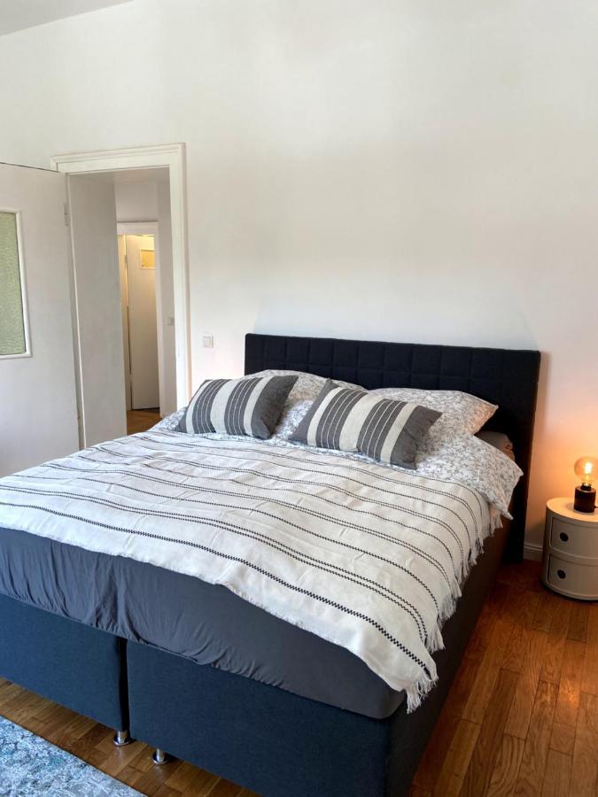 Wunderschöne sanierte Wohnung vor den Toren Kölns Exterior foto